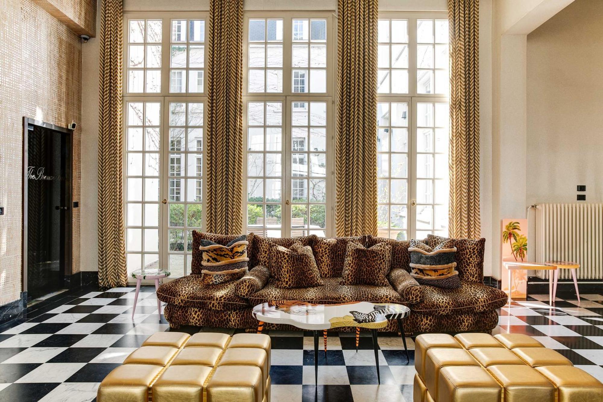Small Luxury Hotel De Witte Lelie Amberes Exterior foto